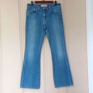 Levi's 519 Flare Jeans Mid-Rise Lighter Wash Size-11L